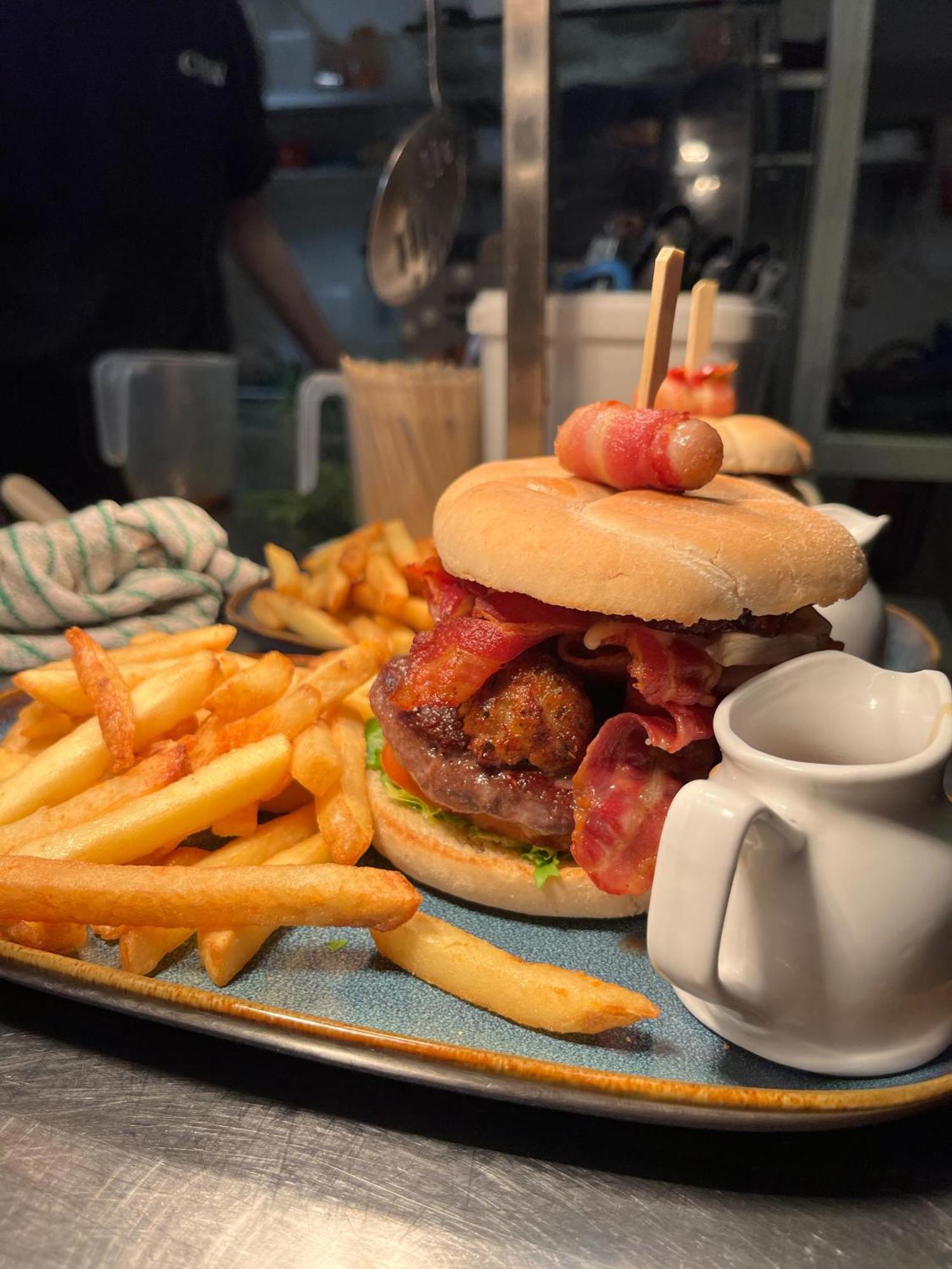 Crown And Anchor Inn Финдхорн Екстериор снимка